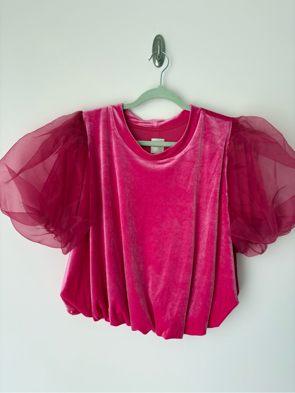 Maeve by Anthropologie Fuchsia Velvet Tee with Sheer Puff Sleeves